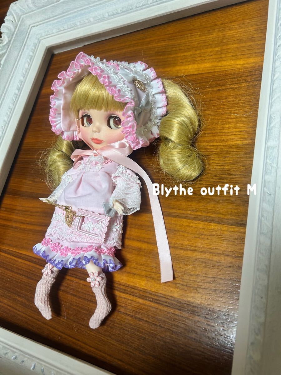 M Blythe outfit M ピンクのお洋服セット_画像2