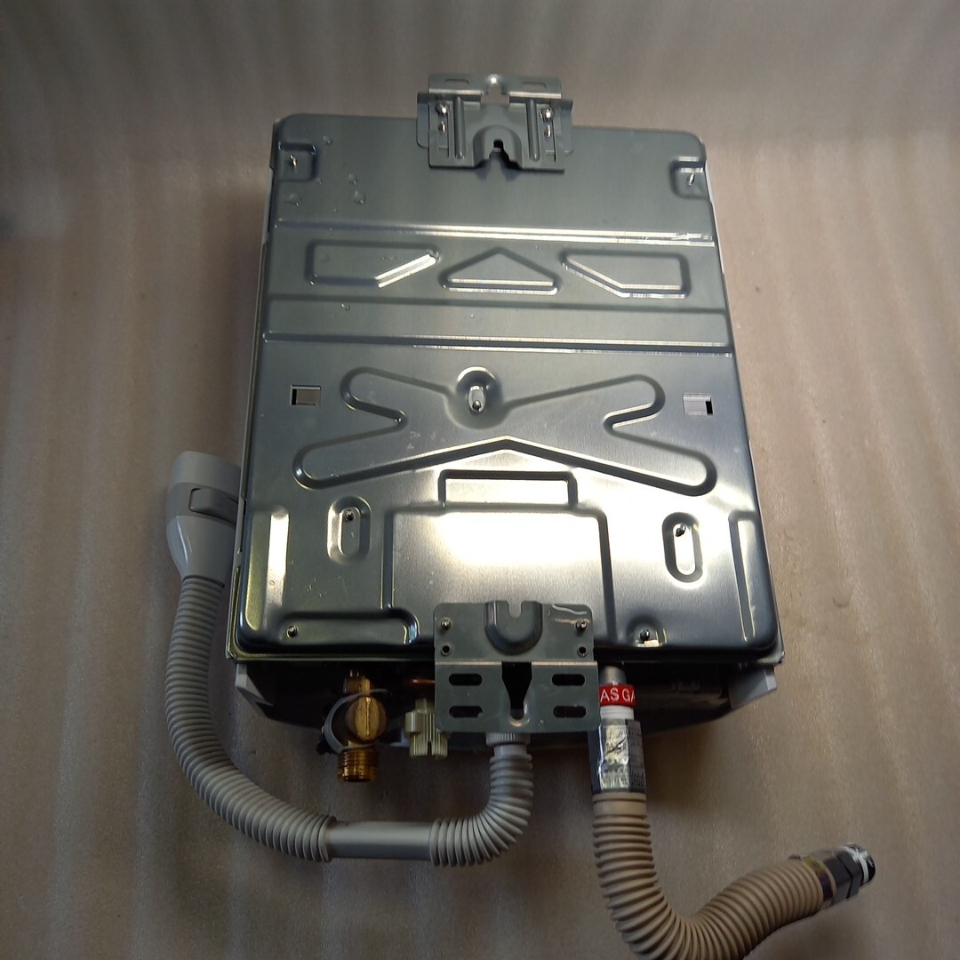 Z家S537 Paloma ガス瞬間湯沸器 PH-5BV-3K 都市ガス用 パロマ 2023年製 家庭用 瞬間湯沸かし器 設備_画像6