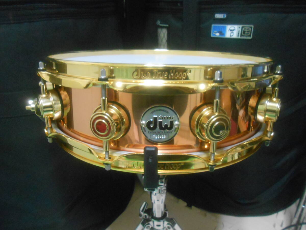 dw　スネア　14×4　美品　ゴールドパーツ仕様　高級_画像1