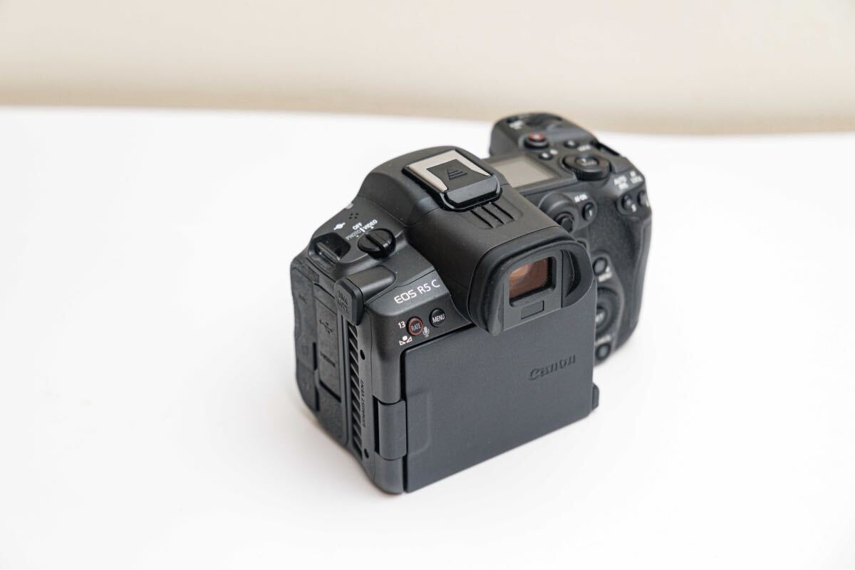 Canon EOS R5C