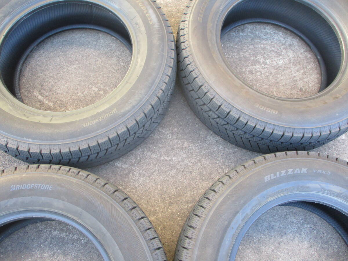 215/65R16 BS BLIZZAK VRX3 2022年製 バリ山 スタッドレス 4本セット 画像判断_画像10