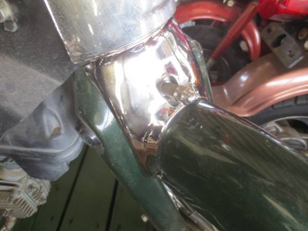 １２ｖ　カブ　フロントカバー　下　ステンレス製　新品_画像3