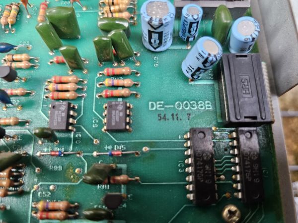 ★☆1円スタート！　通電未確認につきジャンク！　アストロファイター　説明書付き　昭和レトロ　　ゲーム機　基板　☆★_画像9