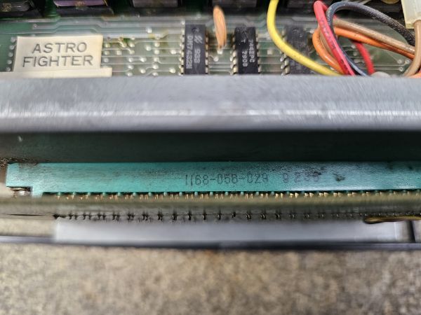★☆1円スタート！　通電未確認につきジャンク！　アストロファイター　説明書付き　昭和レトロ　　ゲーム機　基板　☆★_画像10