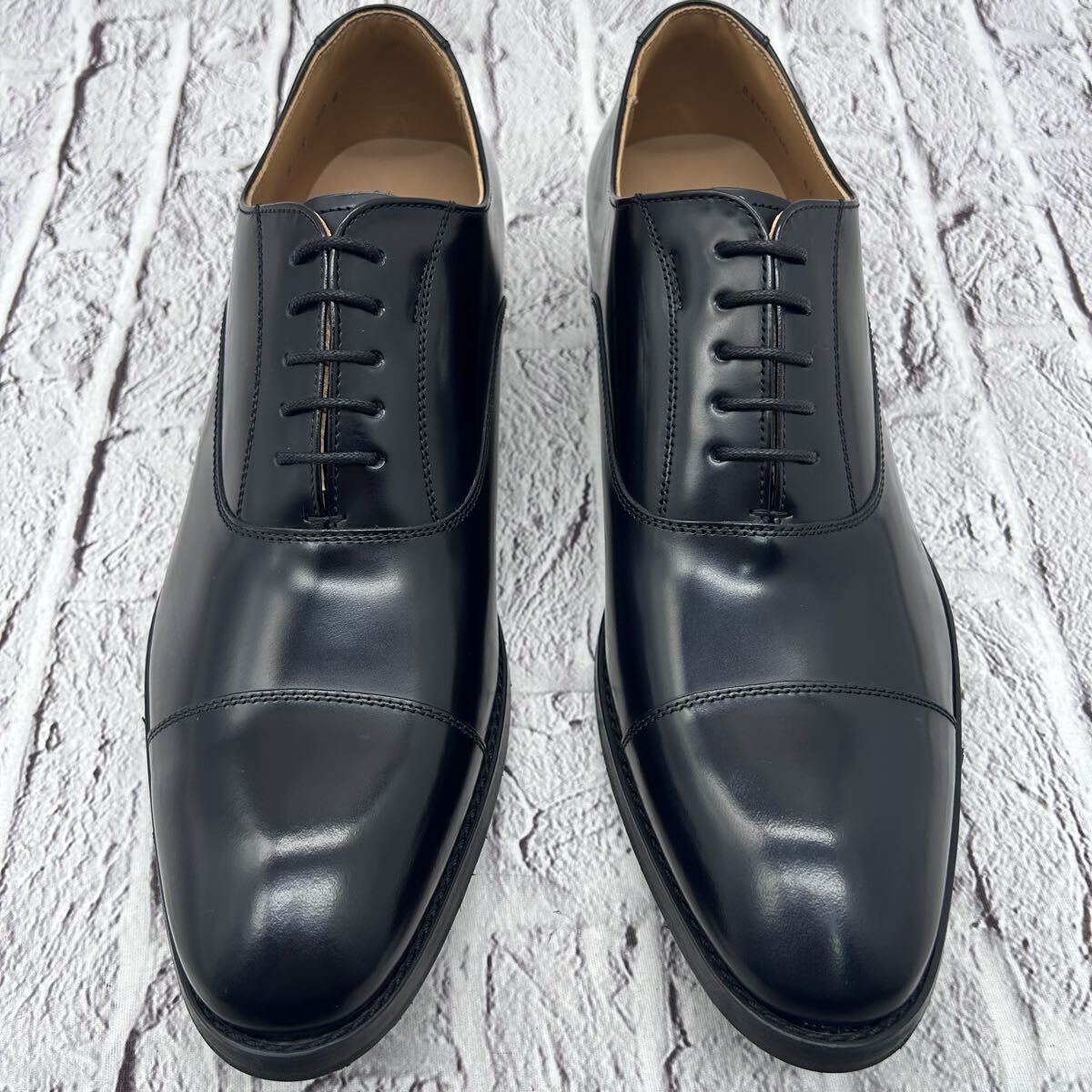 新品同様【未使用 】REGAL リーガル 811R ビジネスシューズ ストレートチップ 27㎝ ブラック 雪道対応ソール 革靴 ドレス 内羽根 冠婚葬祭_画像3
