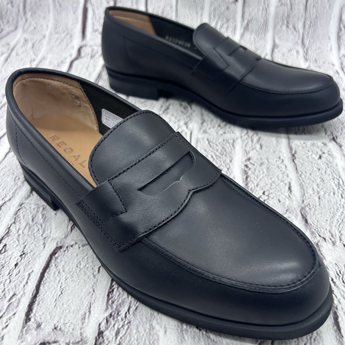 新品同様【未使用】REGAL リーガル 22DL コインローファー Uチップ 24㎝ ブラック 革靴 軽量 ビブラムソール ドレスシューズ ビジネス 本革_画像2