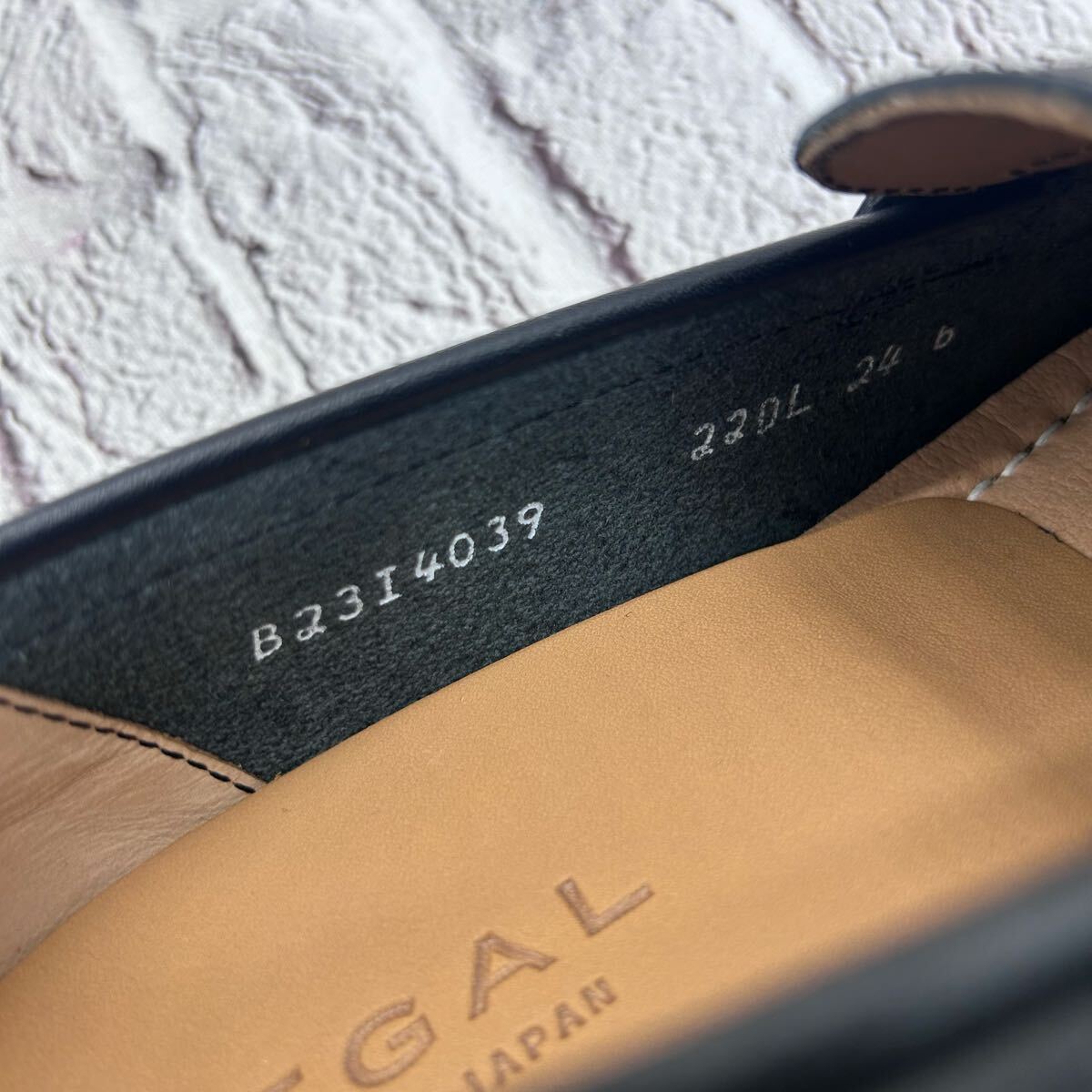 新品同様【未使用】REGAL リーガル 22DL コインローファー Uチップ 24㎝ ブラック 革靴 軽量 ビブラムソール ドレスシューズ ビジネス 本革_画像10