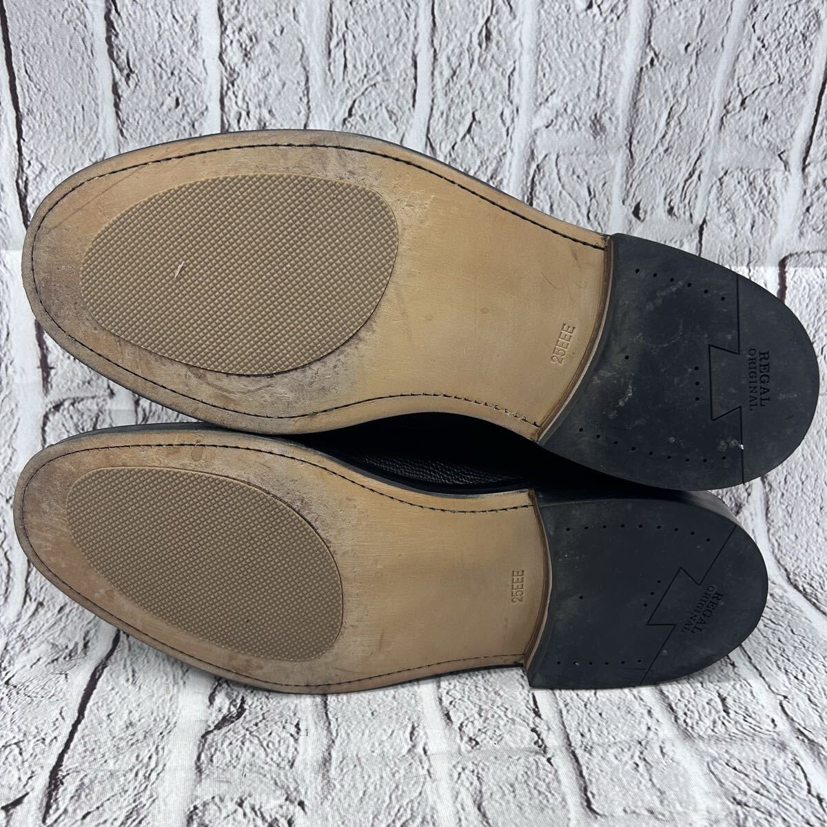 【良品】REGAL リーガル インペリアルグレード W105 ビジネスシューズ ウィングチップ フルブローグ 25㎝ 3E 幅広 ブラック 革靴 ドレス_画像6