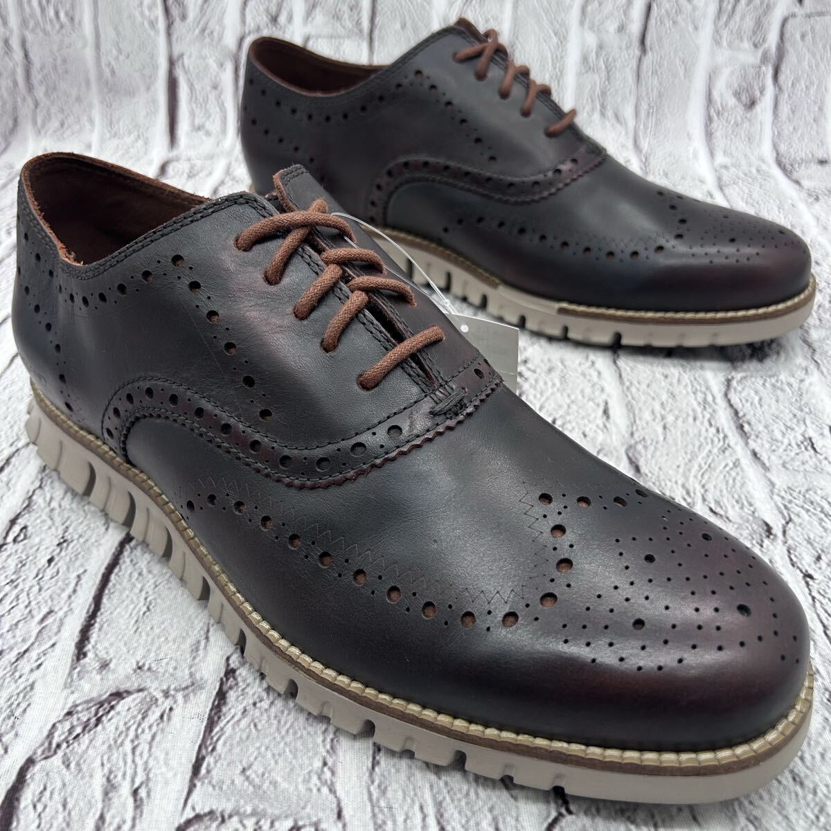 新品同様【未使用】COLE HAAN コールハーン ゼログランド レザースニーカー 軽量 ウィングチップ 9W ダークブラウン 革靴 ドレスシューズ_画像2