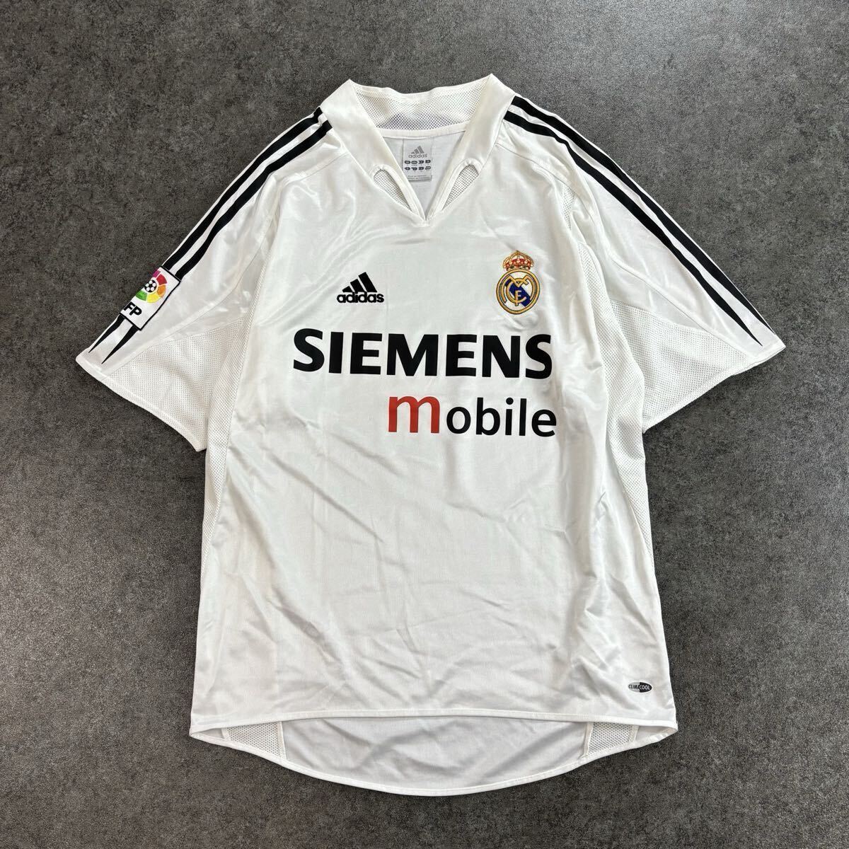 [銀河系軍団] 正規品 希少 adidas Real Madrid アディダス サッカー リーガ レアルマドリード ホーム ユニフォーム ワッペン 刺繍_画像1