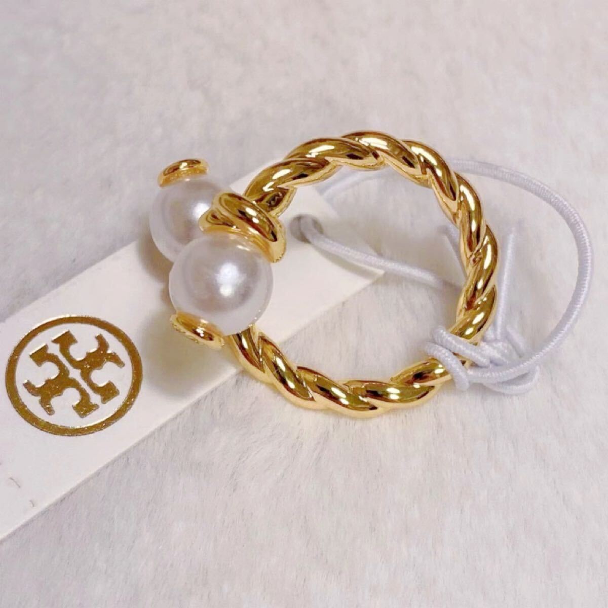 新品未使用　Tory Burch TB015 トリーバーチ　パールリング　ゴールド　上品 フリーサイズ_画像2