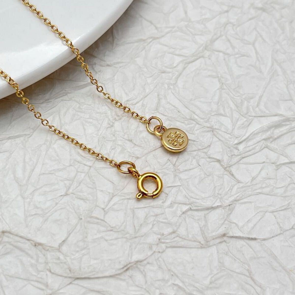 正規新品　TB023-13 Tory Burch トリーバーチ ミラー パヴェ ロゴ ネックレス　ゴールド　大特価　_画像5