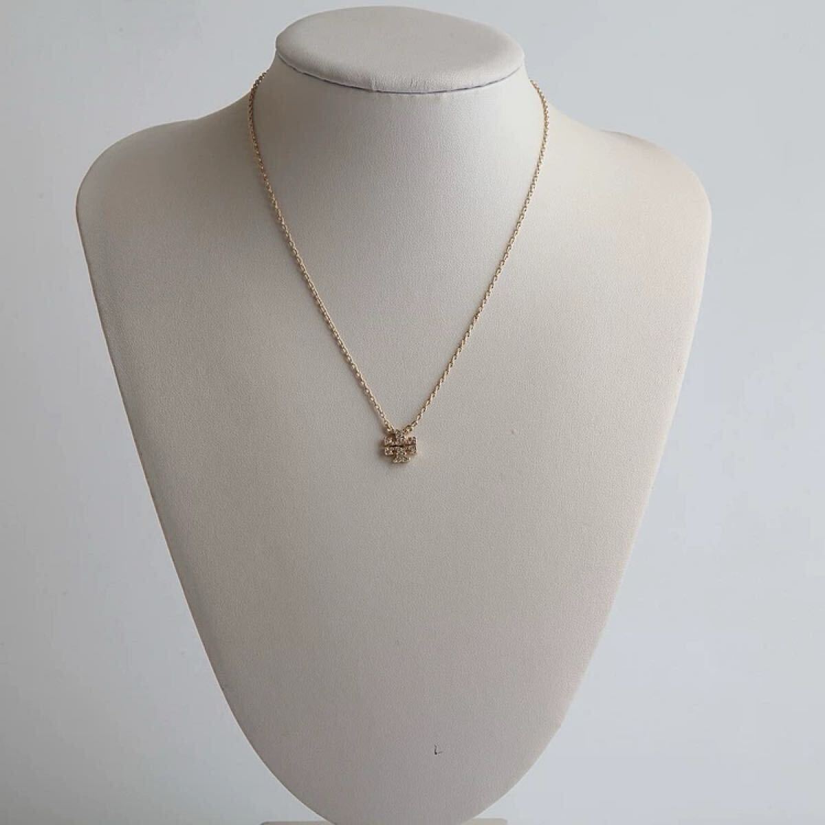 正規新品　TB023-13 Tory Burch トリーバーチ ミラー パヴェ ロゴ ネックレス　ゴールド　大特価　_画像7