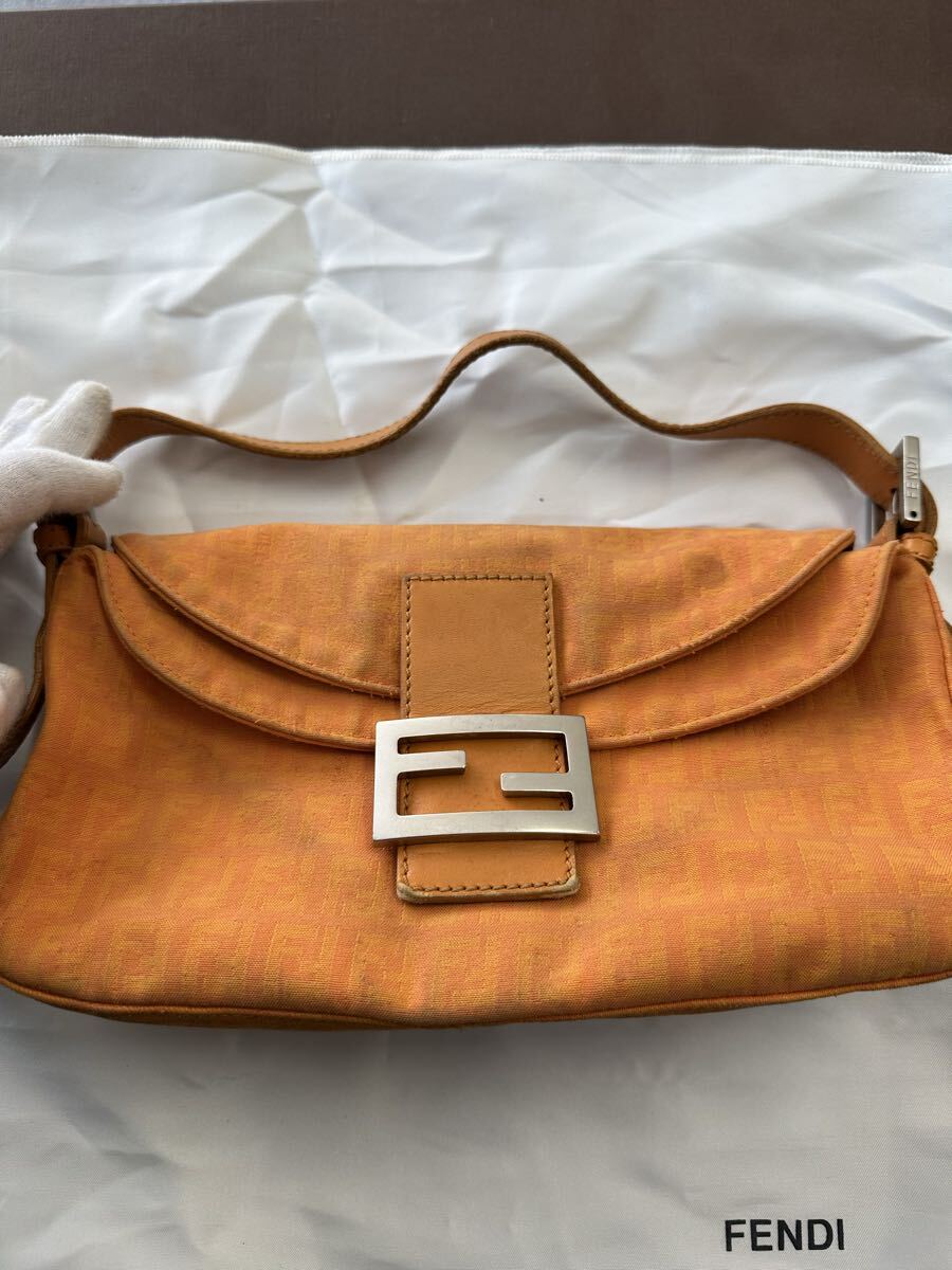 FENDI フェンディ ミニマンマバケット ハンドバッグ ズッキーノ ワンショルダー_画像1