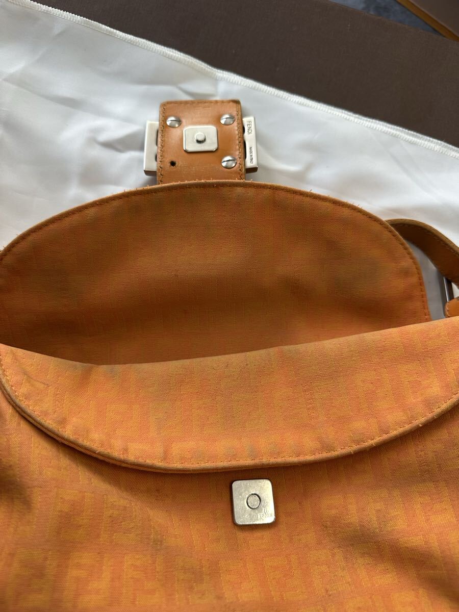 FENDI フェンディ ミニマンマバケット ハンドバッグ ズッキーノ ワンショルダー_画像4