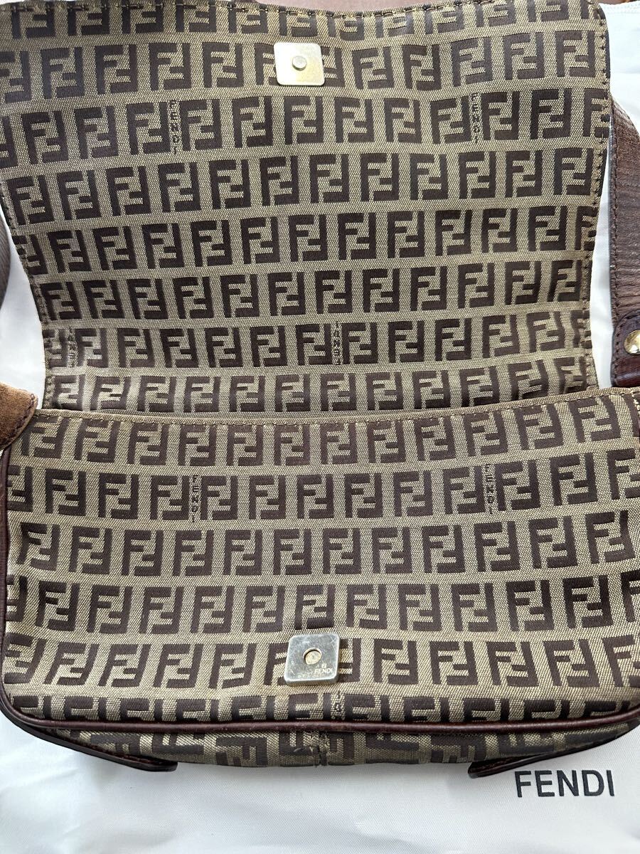 FENDI フェンディ ズキーノ柄 ワンショルダーバッグ_画像2