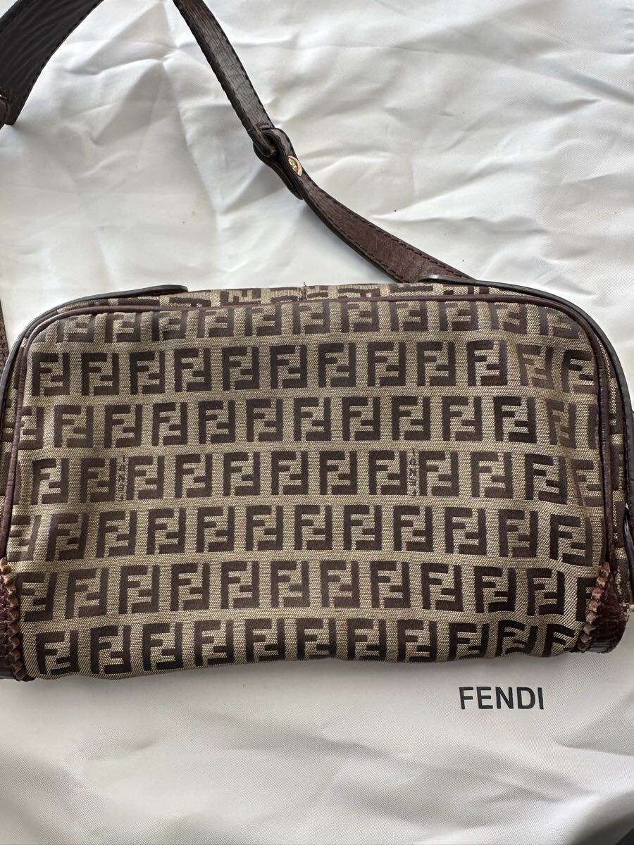 FENDI フェンディ ズキーノ柄 ワンショルダーバッグ_画像6