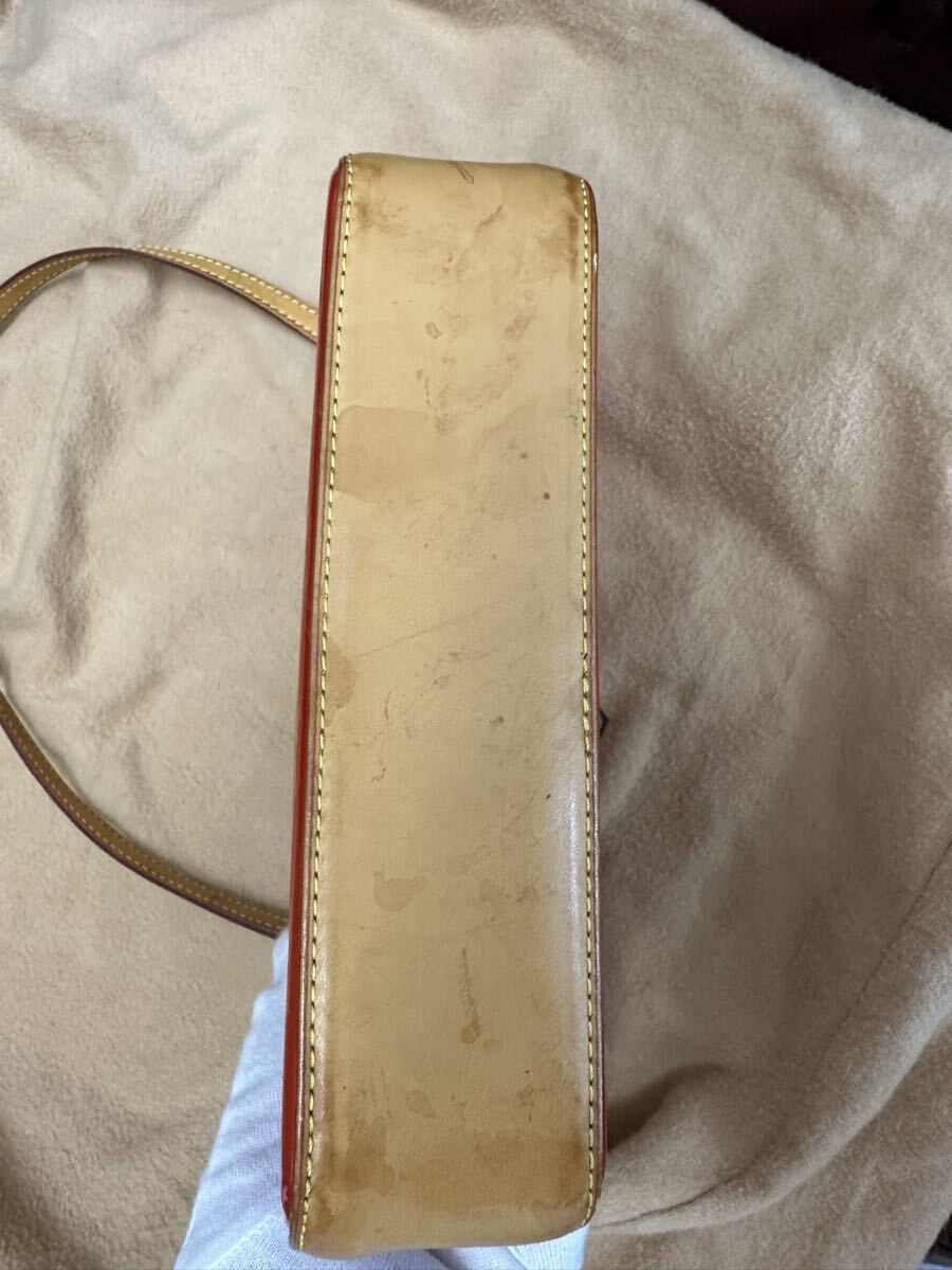  Louis Vuitton verunimaro Lee квадратное 