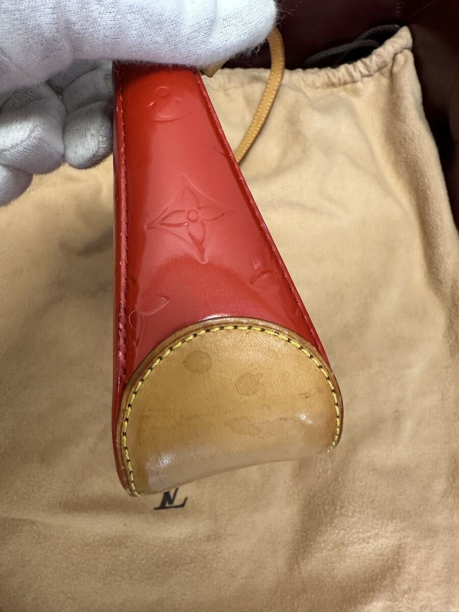  Louis Vuitton verunimaro Lee квадратное 