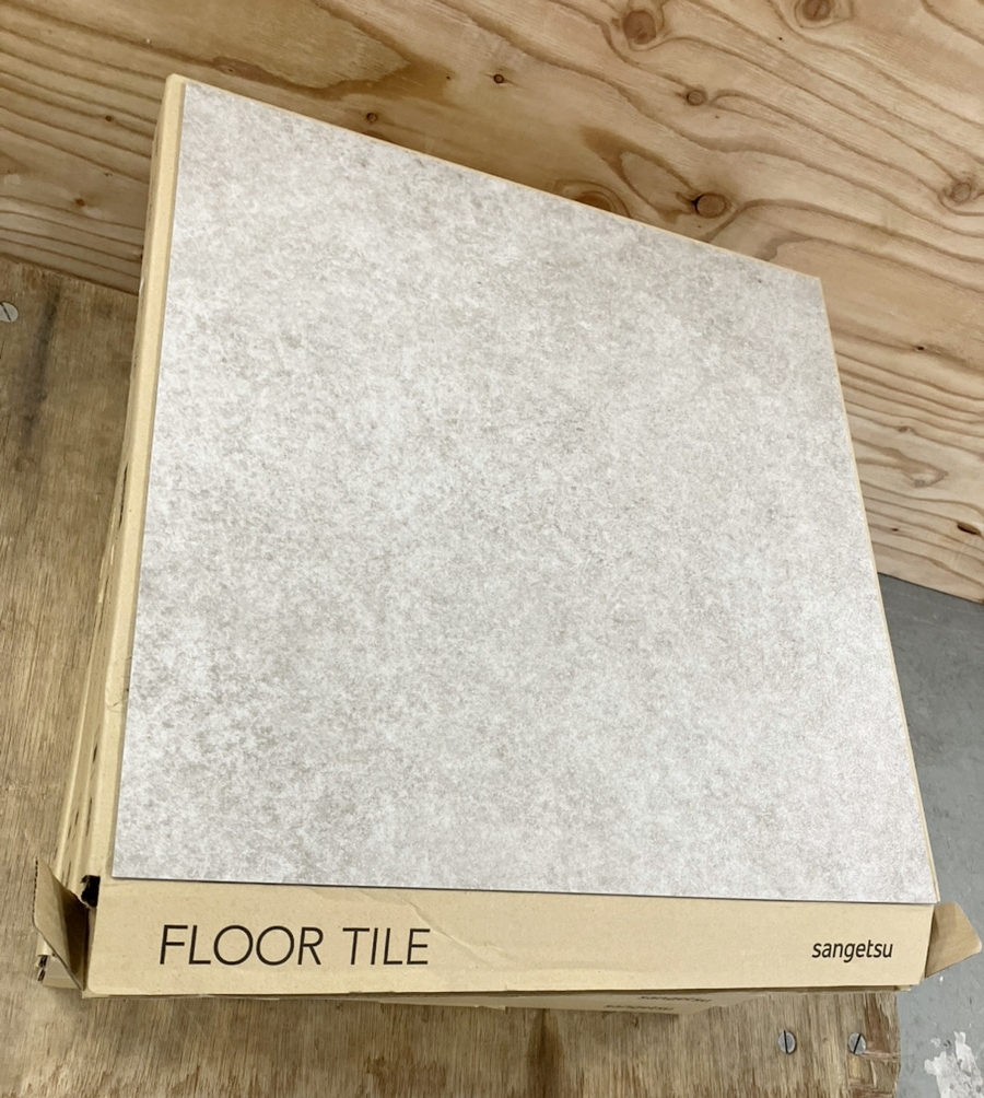H-3【未使用/5箱まとめ売り】サンゲツ フロアタイル 複層ビニル床タイルFT IS-2027 合計約18.8㎡【直接引き取り限定】IK1114-7xxx5_画像4