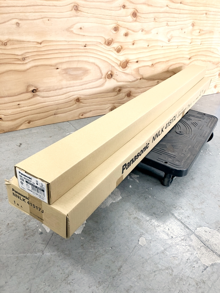 L-2【未使用】パナソニック LED照明器具 天井直付型 NNLK41517J+NNL4600ENTLE 2022年製 IK1110-1xxx1_画像1