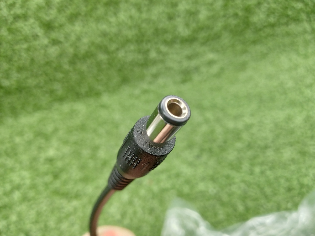 未使用 ヤードフォース 24V リチウムイオンバッテリー専用 充電器 XH2520-1300WJ_画像4