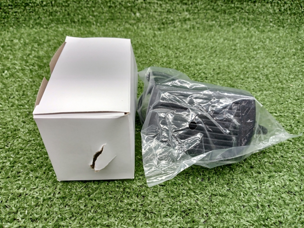 未使用 ヤードフォース 24V リチウムイオンバッテリー専用 充電器 XH2520-1300WJ_画像5