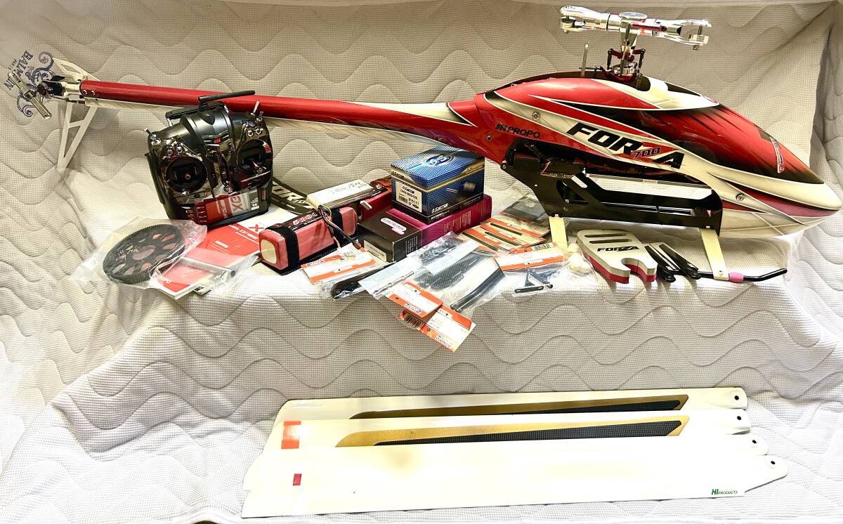 JR FORZA700 RCヘリ XG8送信機付き(中古）_画像2