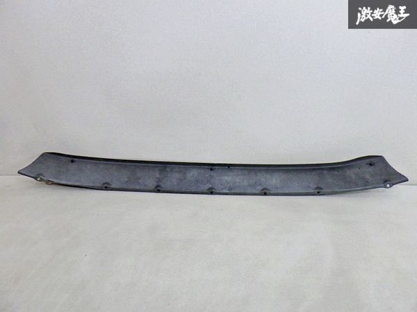 【希少!】Porsche ポルシェ 911 930 リア アンダースポイラー ダクト穴無し マフラー 左右出し用 シルバー 全長約111cm 即納 棚13D_画像6