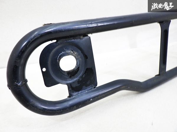 ★希少！程度良好！★ LANCIA ランチア デルタ 純正 フロント バンパー クロスメンバー バンパーステー 当時物！ 即納 棚31G_画像3