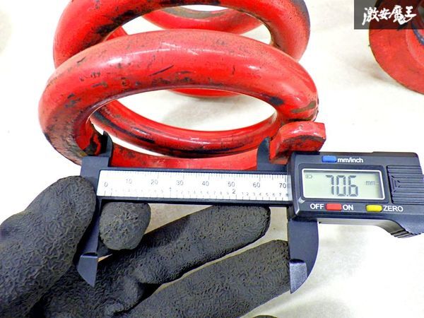【ストア出品】社外 直巻き スプリング バネ コイル 車高調用 2本 汎用品 自由長160mm ID70mm ケンメリで使用されてました 棚8B_画像4