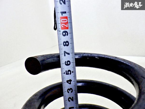 【ストア出品】社外 直巻き スプリング バネ コイル 車高調用 2本 汎用品 自由長170mm ID70mm 20kg/mm ケンメリで使用されてました 棚8C_画像6
