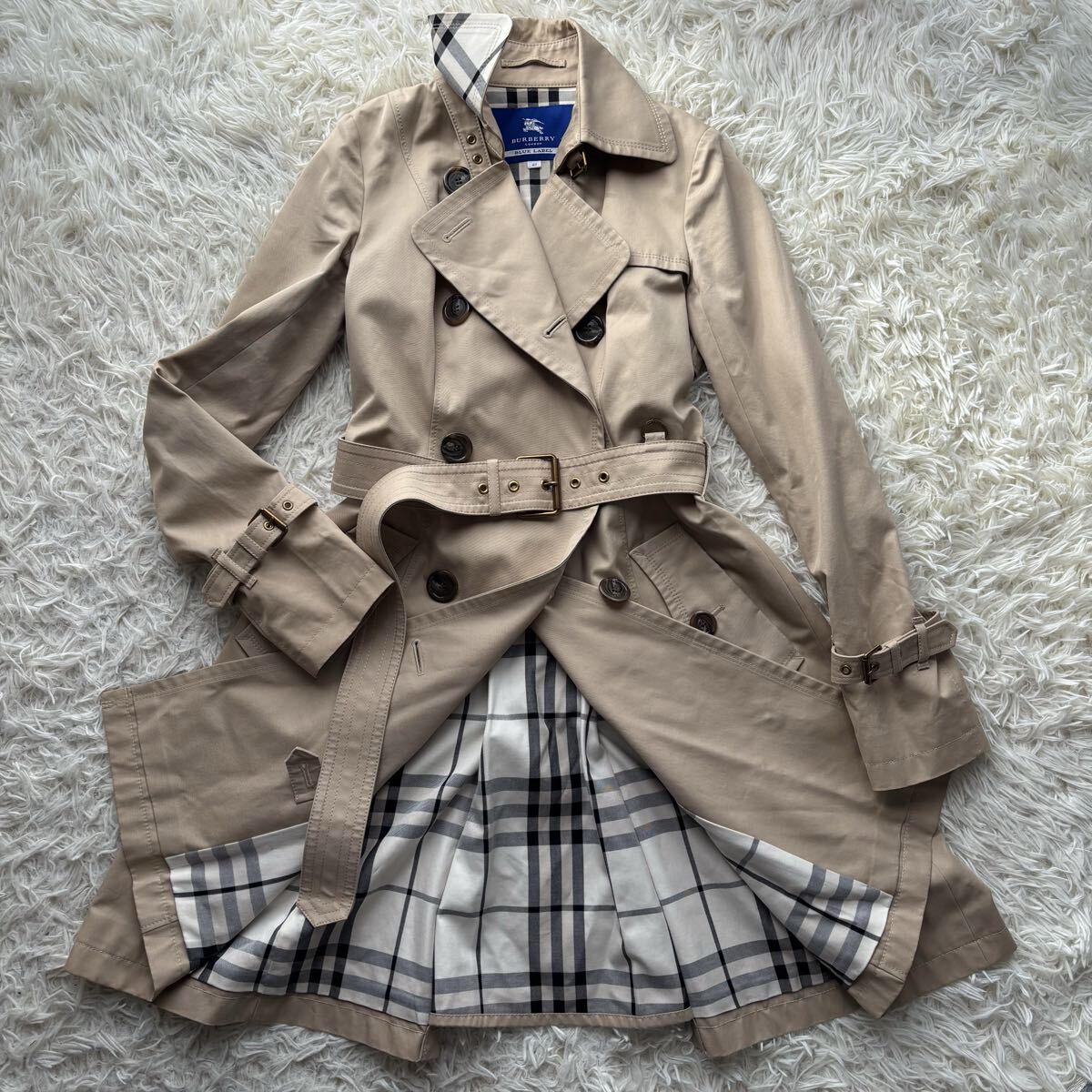 【激レア 美品】BURBERRY BLUE LABEL バーバリー ブルーレーベル トレンチコート ノバチェック ベルト付 ベージュ ハニーベージュ 40 S〜M_画像1