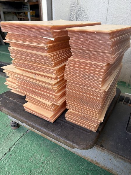 アクリル板（透明）★1.5mm厚端材★約22.5ｋｇ詰合せ2_画像1