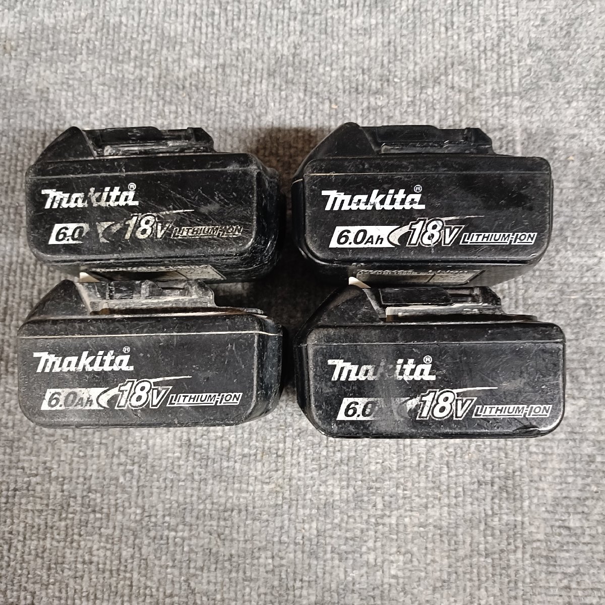 1円～(^^)/沖縄・離島地域発送不可　ジャンク品 マキタ　リチウムバッテリー BL1860B 4個セット　不良・寿命・故障などのジャンク品_画像1