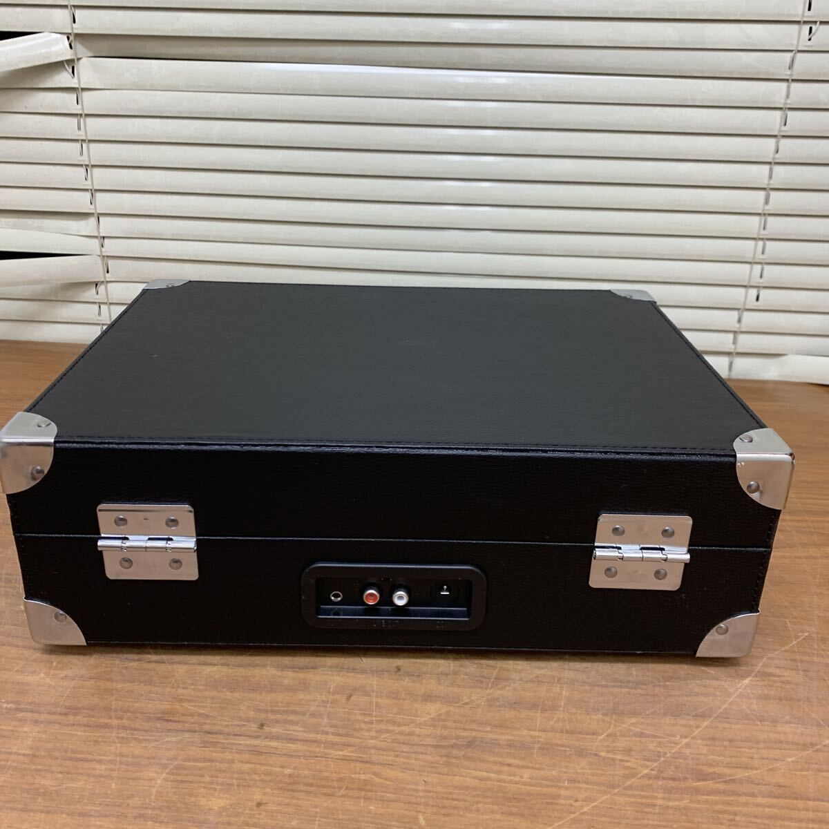 ONKYO オンキヨー PORTABLE TURNTABLE ポータブルレコードプレーヤー OCP-01 スーツケース型 現状品_画像6