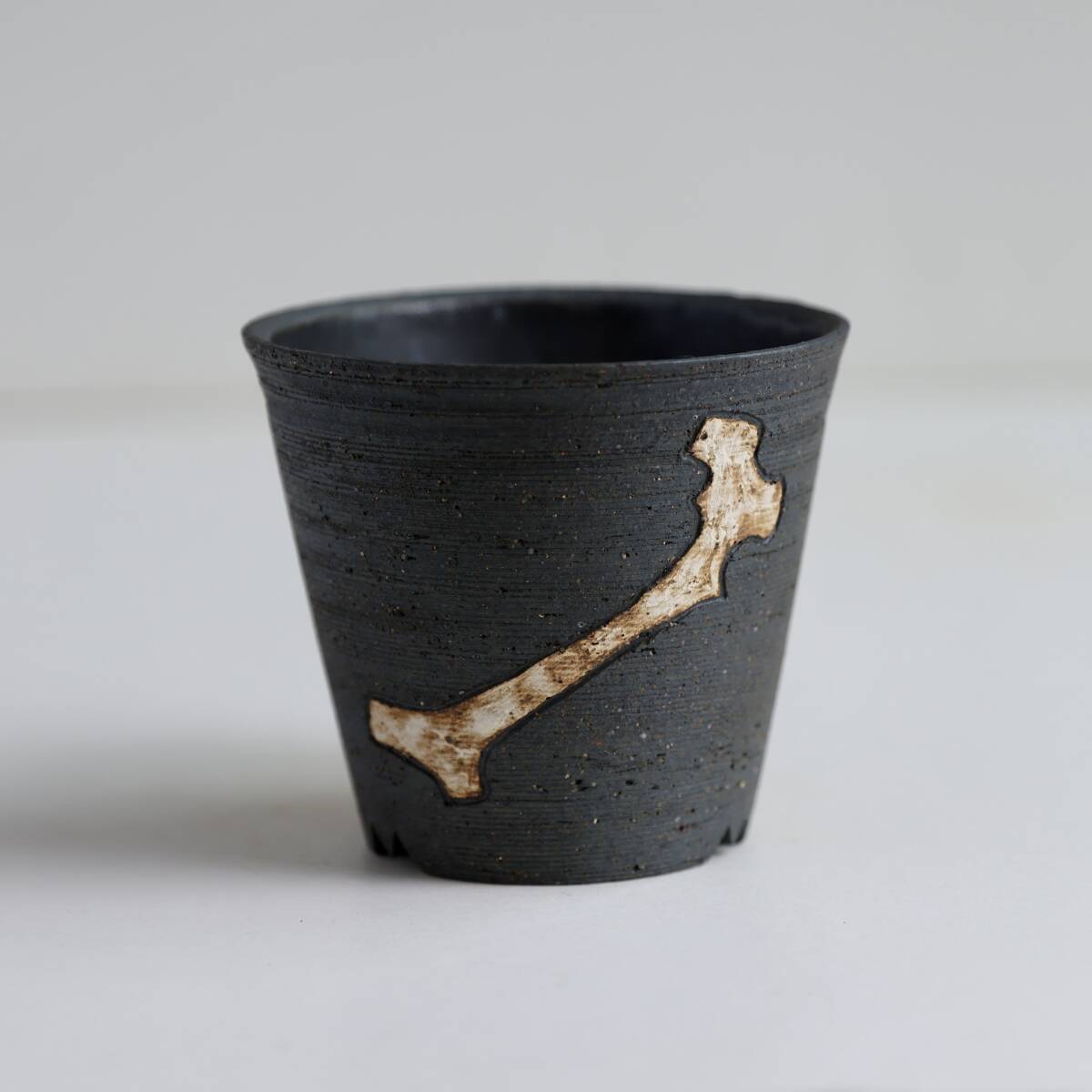 Invisible ink / MUD N DUST THE CUP “BONE” SMOKE AND DUSK EXTRA SMALL XS / invisibleink インビジブルインク 鉢 植木鉢 ポット_画像3