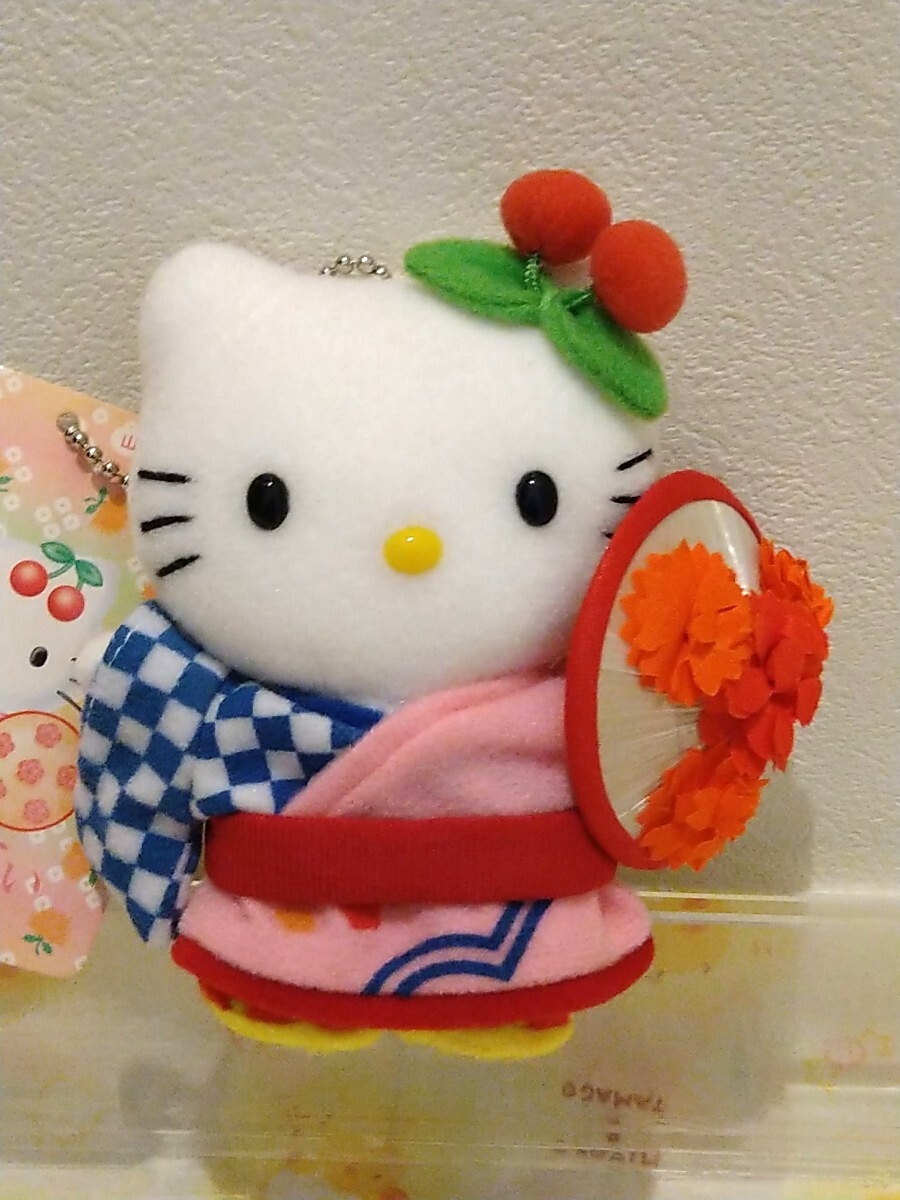 激レア　キティ　山形バージョン　花笠　さくらんぼ　マスコット　ぬいぐるみ　ボールチェーン　タグ付き未使用品_画像2