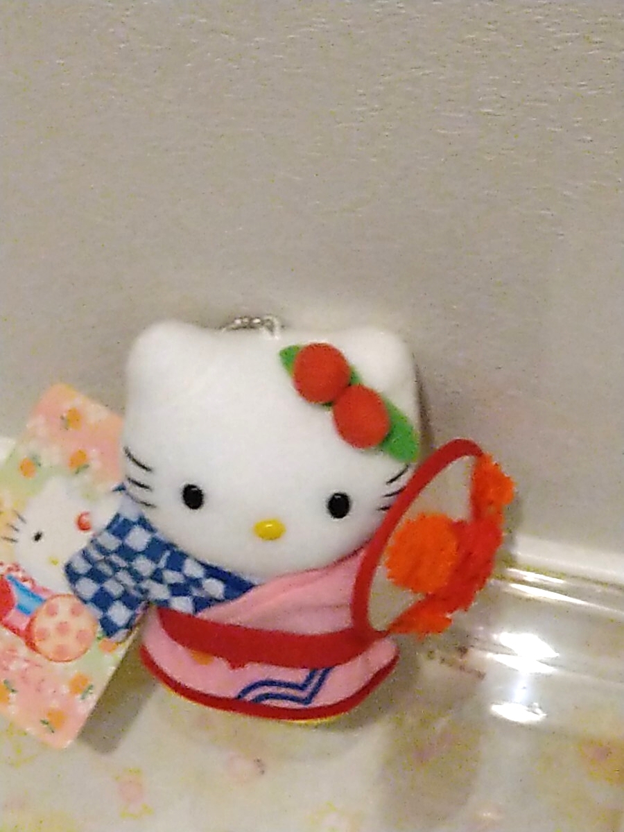 激レア　キティ　山形バージョン　花笠　さくらんぼ　マスコット　ぬいぐるみ　ボールチェーン　タグ付き未使用品_画像5