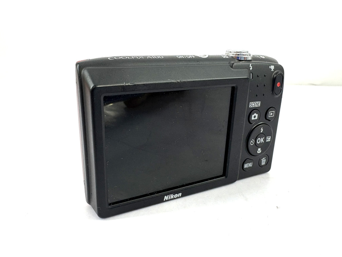  １円★Nikon ニコン COOLPIX A100 レッド デジカメ コンパクト バッテリー欠品 動作未確認 ジャンク品として_画像3