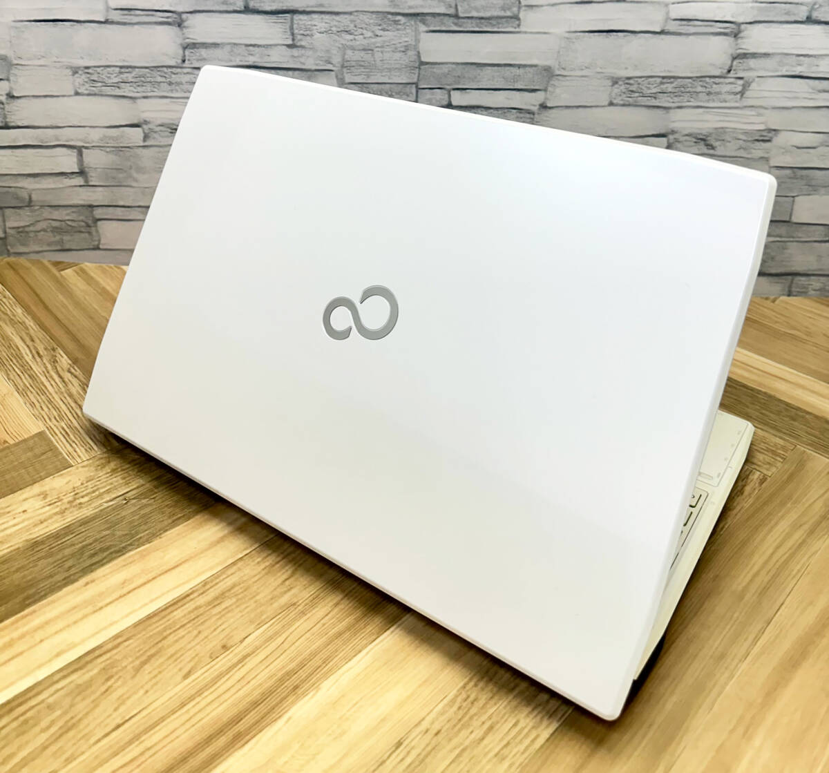 極上品/新型Window11搭載/富士通/爆速Core-i7搭載/カメラ/高速新品SSD512GB/驚異の16GBメモリ/ブルーレイ/DVD焼き/オフィス/ソフト多数_画像7