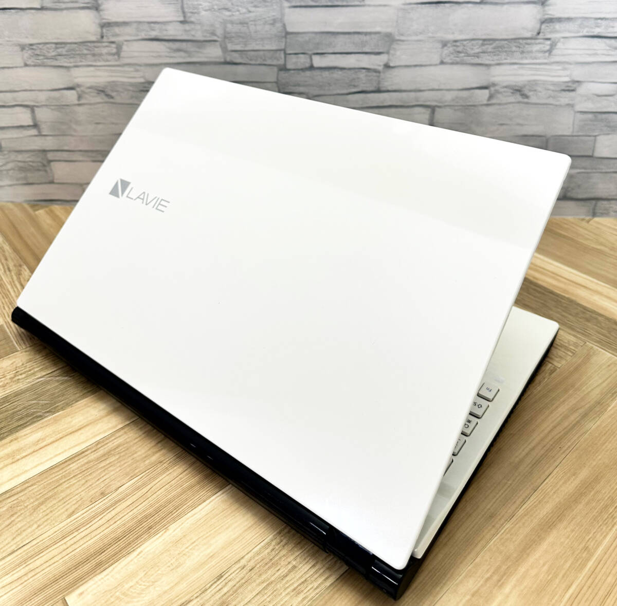 極上品/新型Window11搭載/NEC LaVie/爆速6世代CPU/カメラ/高速新品SSD256GB/驚異の８GBメモリ/DVD焼き/ブルーレイ/オフィス/ソフト多数！_画像7