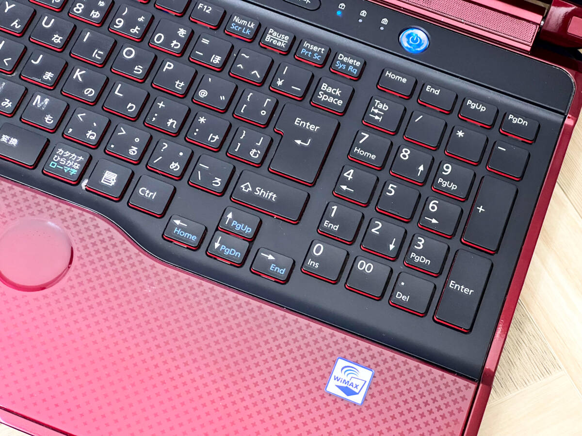 極上品/新型Window11搭載/富士通/爆速Core-i7搭載/カメラ/高速新品SSD512GB/驚異の16GBメモリ/ブルーレイ/DVD焼き/オフィス/ソフト多数_画像4