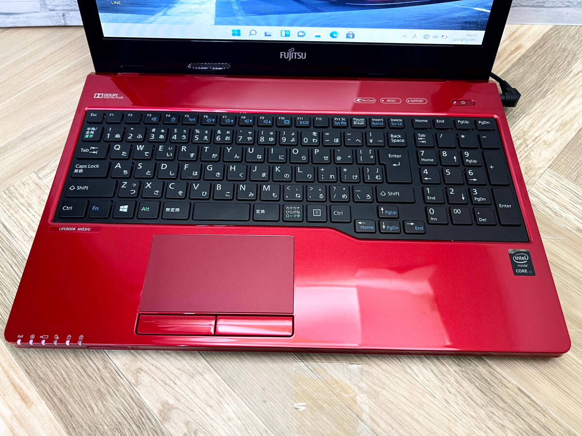 極上品/新型Window11搭載/富士通/爆速5世代CPU/カメラ/高速新品SSD256GB/驚異の８GBメモリ/DVD焼き/ブルーレイ/オフィス/ソフト多数！_画像3