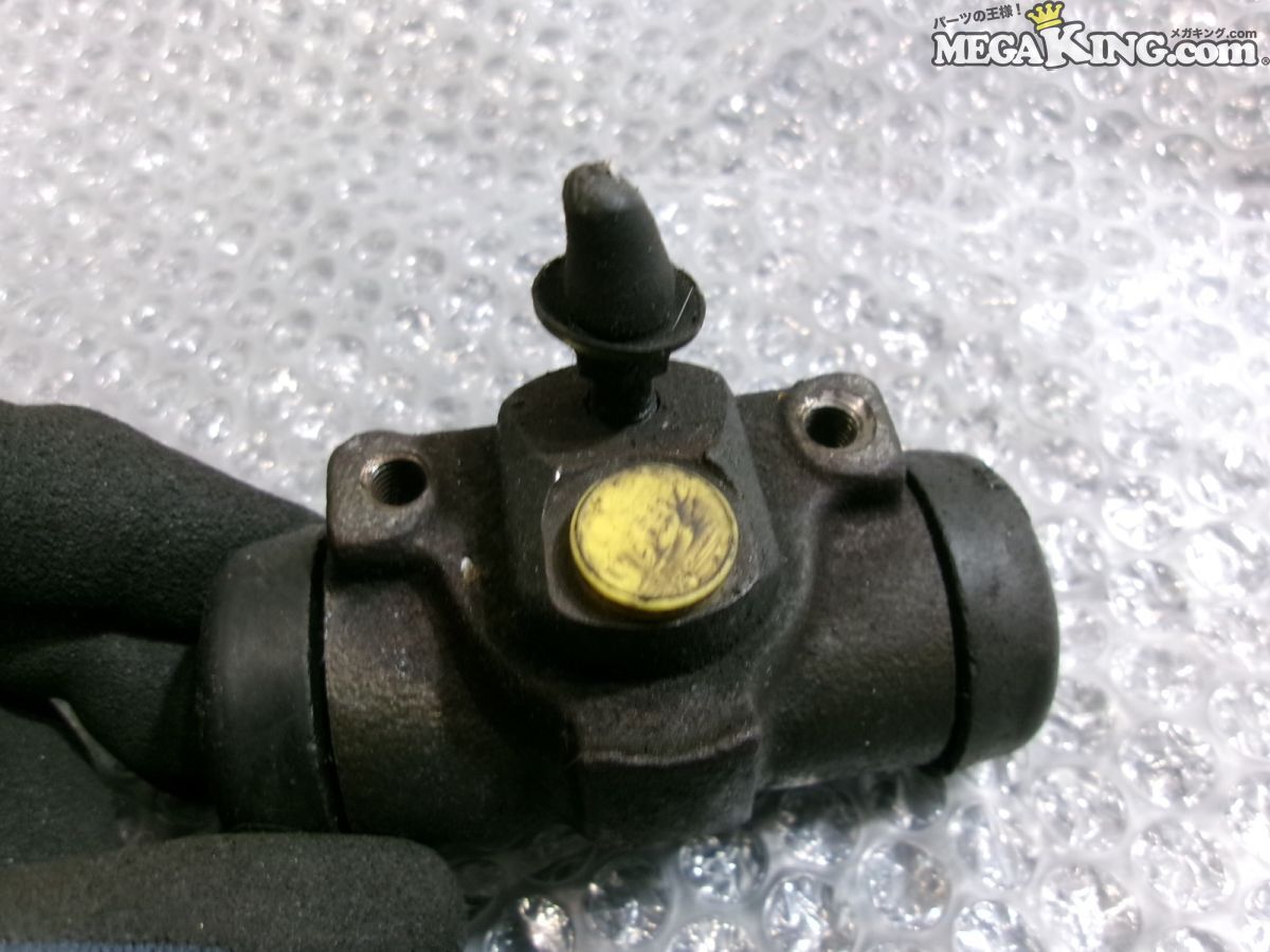 メーカー不明 1966年 VOLVO ボルボ アマゾン ホイールシリンダーカップ 分かる方 / 2S10-2048_画像2