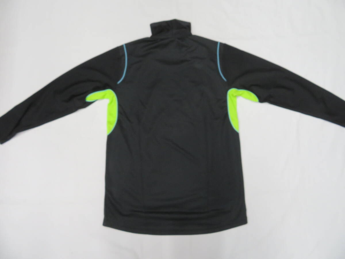 902　アンブロ　ハイネック　プラシャツ　黒（O）_画像4