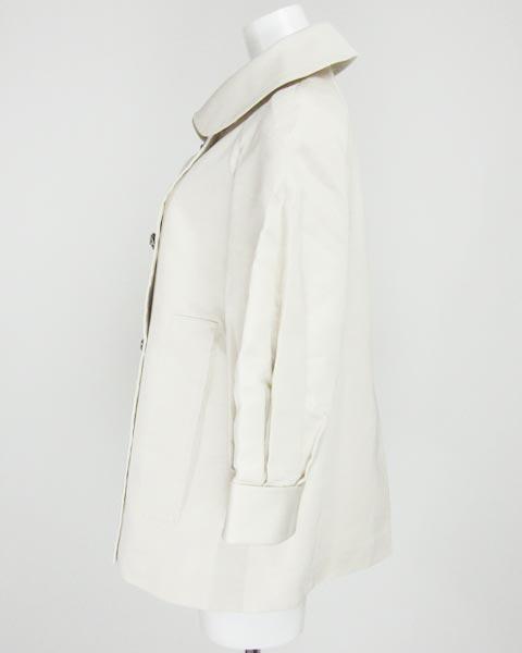 Foxey FOXEY незначительный бежевый котороткое пальто 38