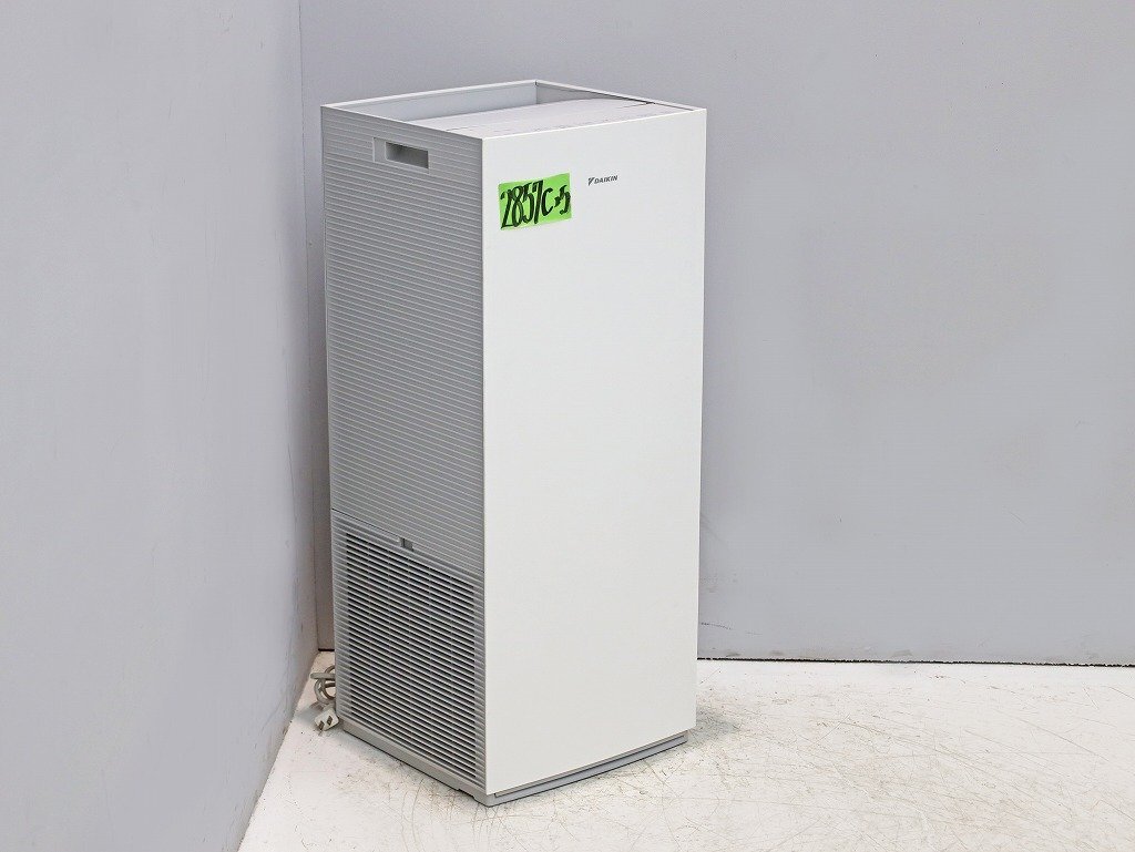 2857C25 DAIKIN ダイキン 空気清浄機 ACK70Z-W ～31畳 2023年製 加湿ストリーマ リビング 寝室_画像1