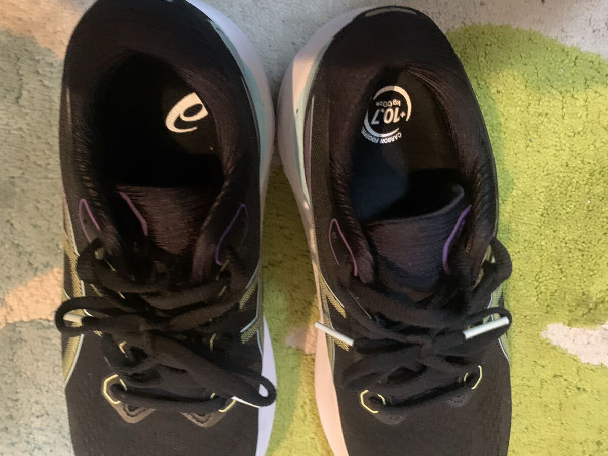 アシックス GEL-KAYANO 30 WIDE ゲルカヤノ30 ワイド レディス 陸上/ランニングシューズ : ブラック×イエロー asics 24.5cm _画像3