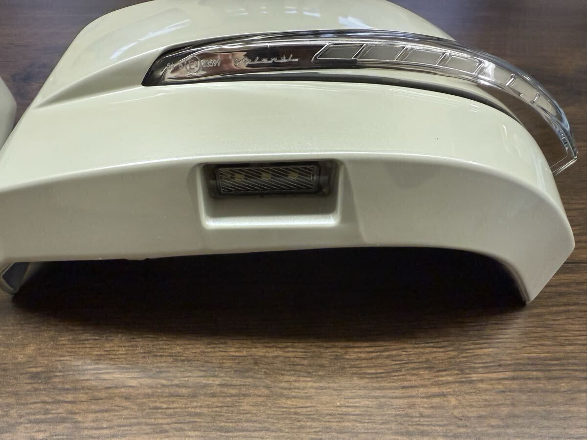 ヴァレンティ ジュエル LED シーケンシャルドアミラー ウィンカー 200系 ハイエース レジアスエース valenti jewel ミラーカバー_画像2